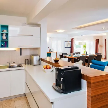 Magnificent Hvar 7 Bedrooms Lambik Beautiful Sea Views *