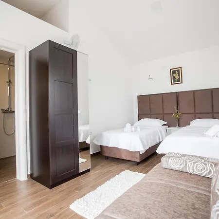 Magnificent Hvar 7 Bedrooms Lambik Beautiful Sea Views * Milna (Hvar)