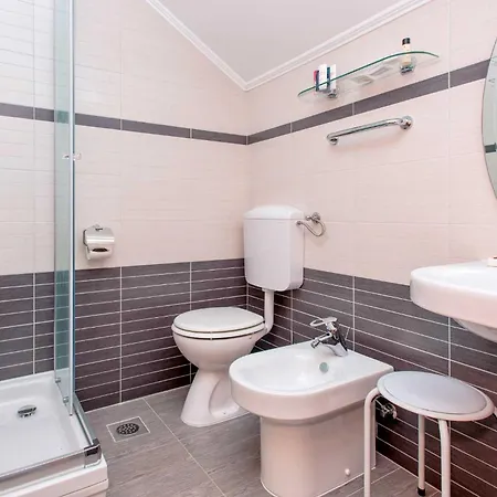 Magnificent Hvar 7 Bedrooms Lambik Beautiful Sea Views * Milna (Hvar)