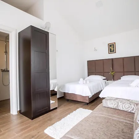 Mediterranea Hvar Villa